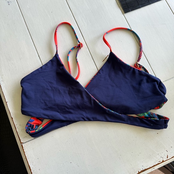 L*Space bikini top Rocky In Persimmon/Navy Reversible XL  was $119 Shopbop - Picture 8 of 10